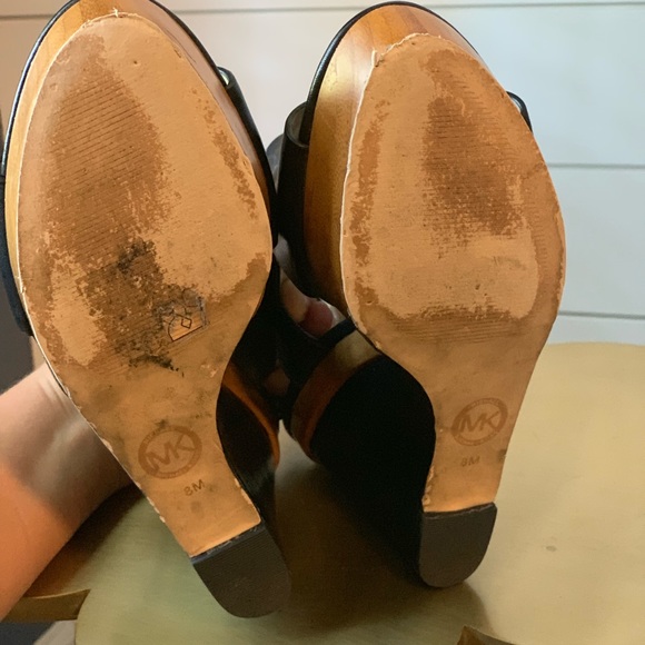 Black wedges with ankle strap - Picture 5 of 6